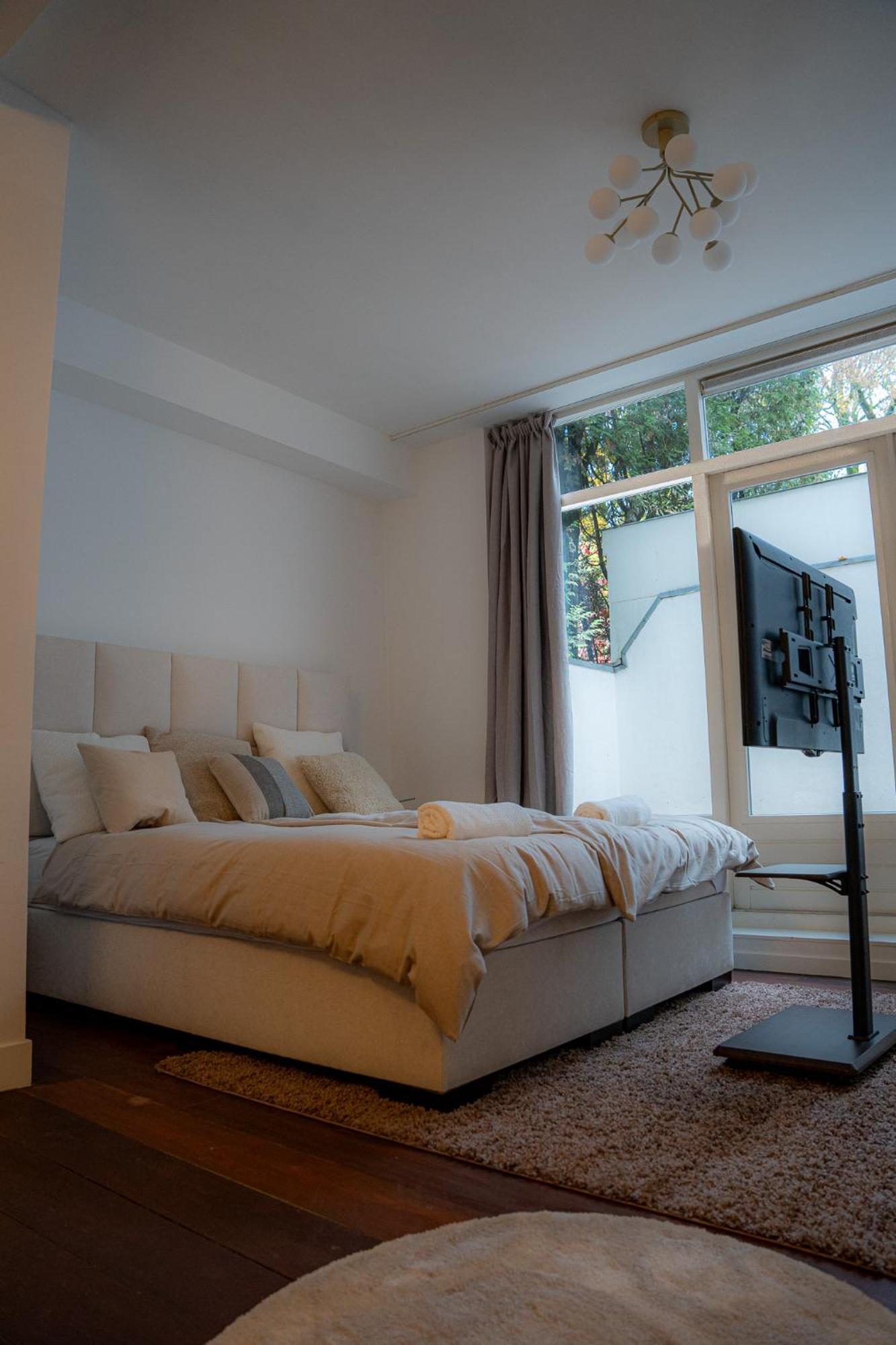 Skinny Bridge Boutique Stay Амстердам Екстериор снимка
